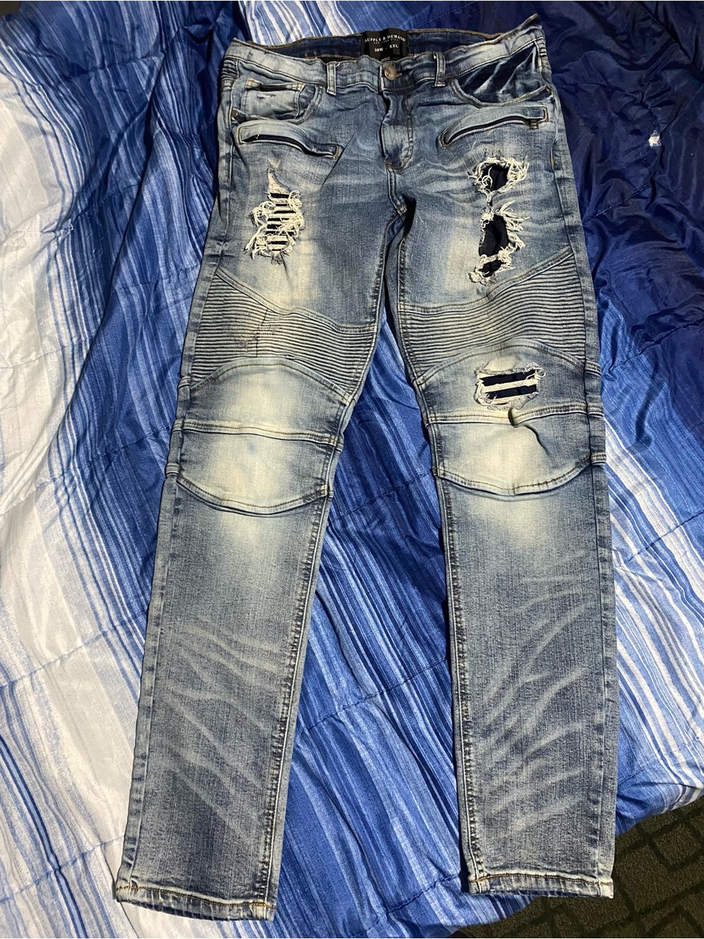 XL Youth Boys Jeans Supply & Demand